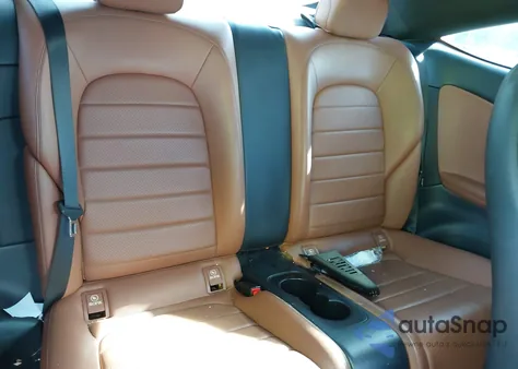 2017 Mercedes-Benz C 300 из США, поврежденный, VIN WDDWJ4JB3HF416895